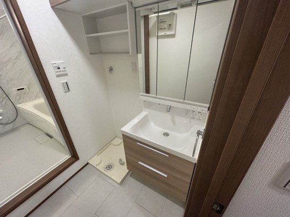 洗面設備　洗髪洗面化粧台