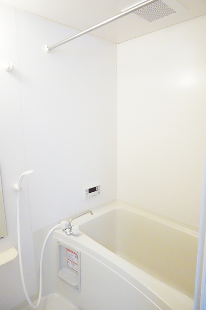 バス・シャワールーム　追焚給湯付きバス