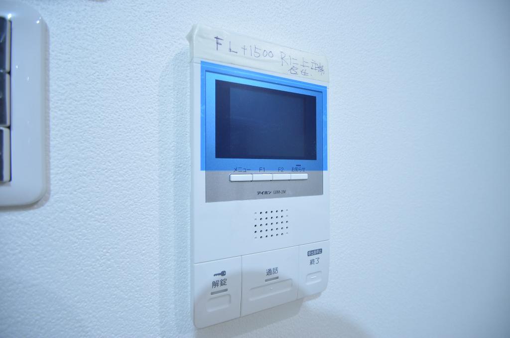 セキュリティ　カメラ付インターホン