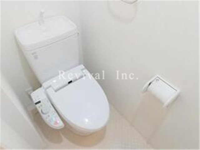 トイレ　清潔感あるお手洗いでございます