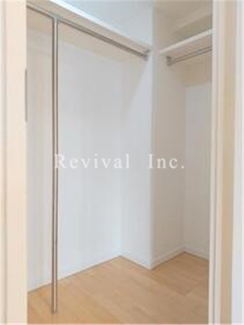 収納　奥行豊富な収納がございます