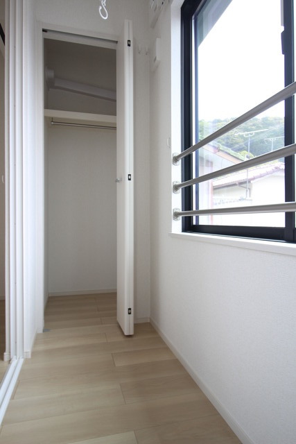 バルコニー　サンルーム付き