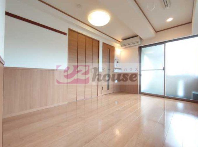 居室・リビング　別部屋の参考写真です