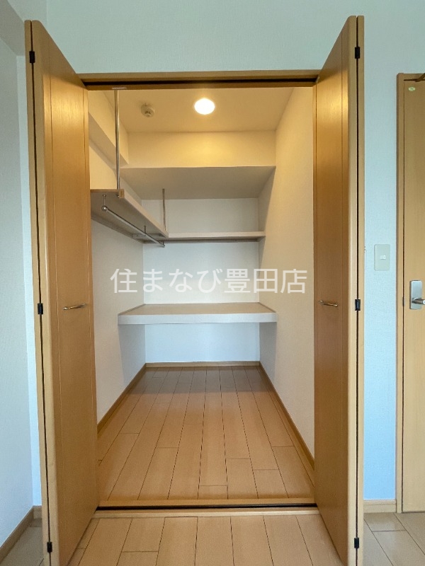 収納　同型別部屋写真