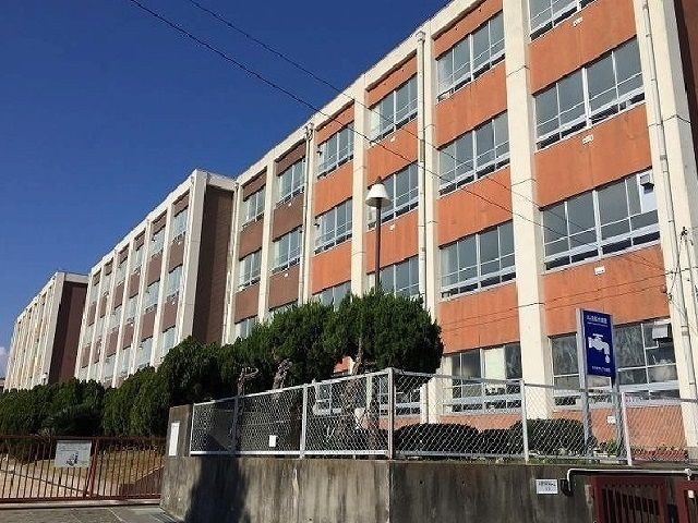 小学校　南陽小学校（小学校）まで100m