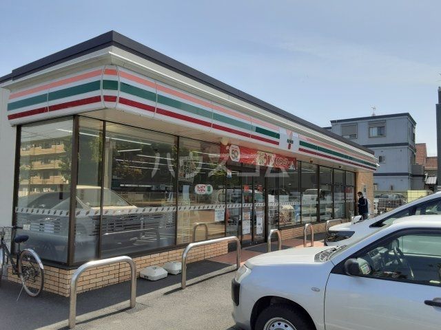 コンビニ　セブンイレブン 静岡馬渕3丁目店（コンビニ）まで365m