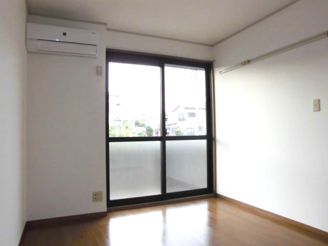 居室・リビング　同仕様