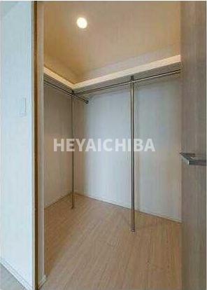 収納　ウォークインクローゼット