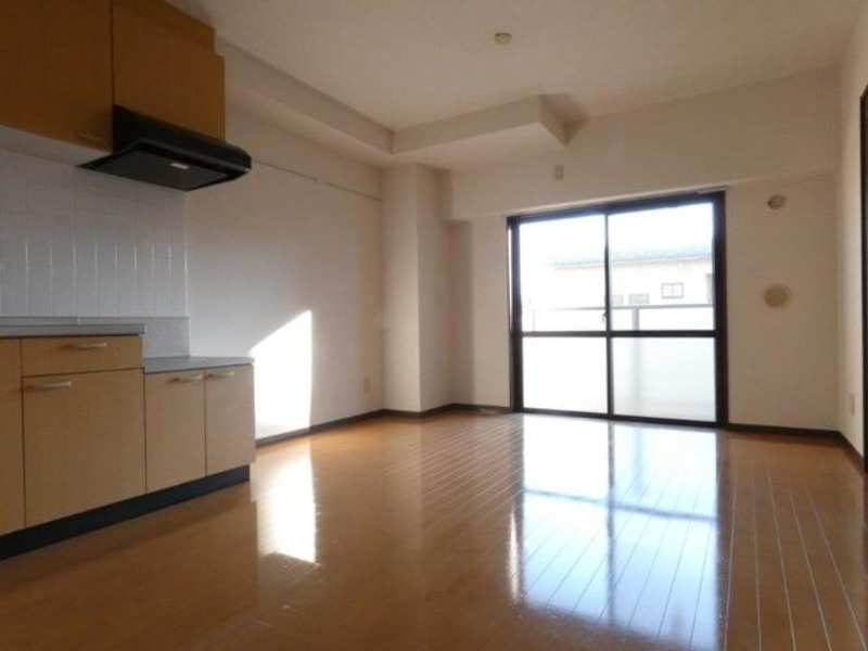 居室・リビング　図面と現状に相違がある場合には現状を優先