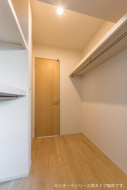 収納　ウォークインクローゼット付きです。