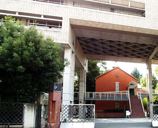 大学・短大　真宗大谷学園（大学・短大）まで2715m