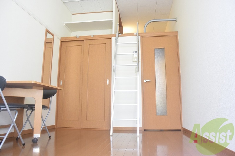 居室・リビング　綺麗なフローリングです！！