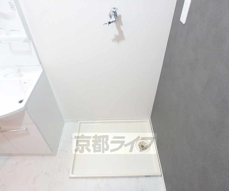 その他設備　室内に洗濯機置けます。