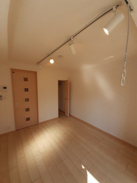 居室・リビング　★広々居室スペース★