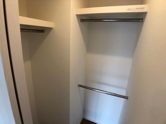 収納　※写真は３０１号室のものです。