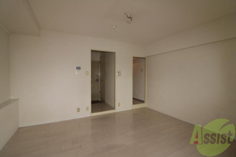 居室・リビング　ピッカピカのフローリングです。