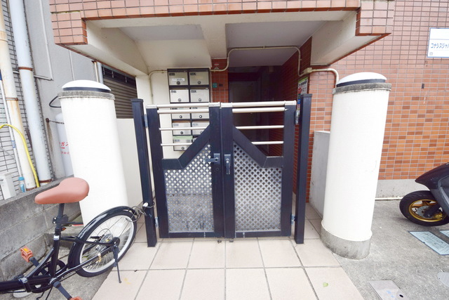 エントランス　～いってきますっ～