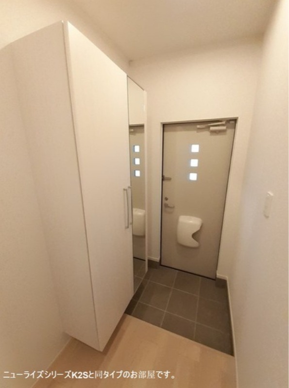 玄関　図面と現状に相違がある場合には現状を優先