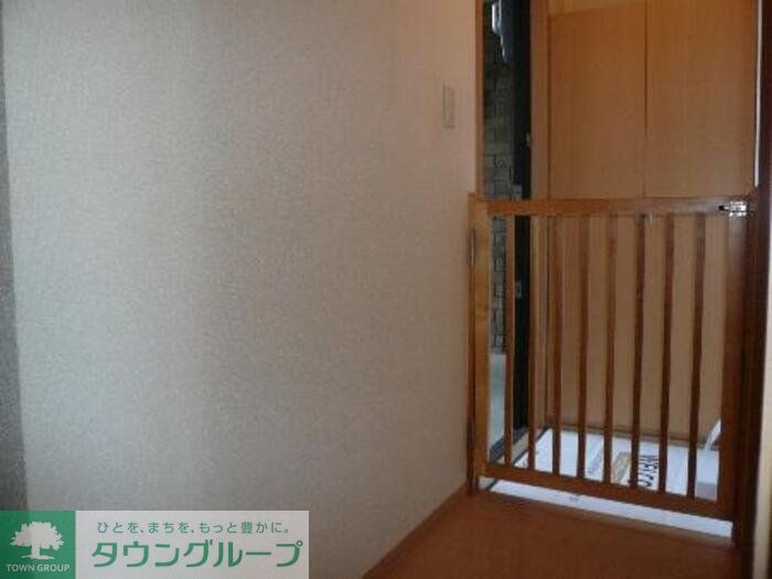 玄関　※別号室参考写真です