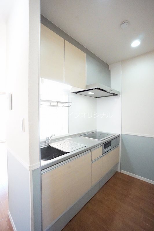 キッチン　料理を運んだり後片づけにも便利な対面キッチン