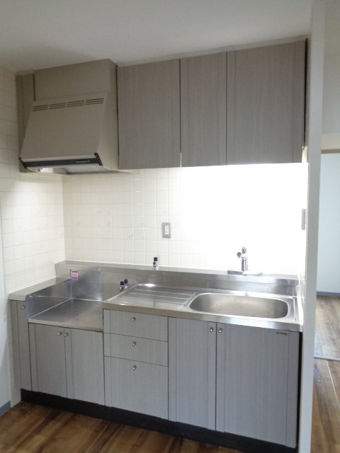 キッチン　※参考写真、現況優先