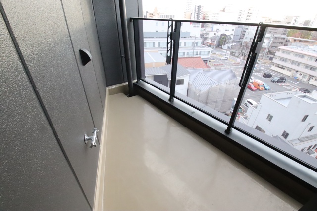 バルコニー　※別室の参考写真の為、現況優先です。