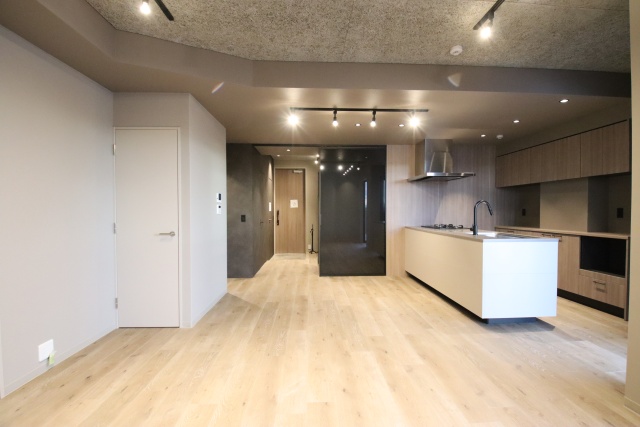 居室・リビング　※別室の参考写真の為、現況優先です。