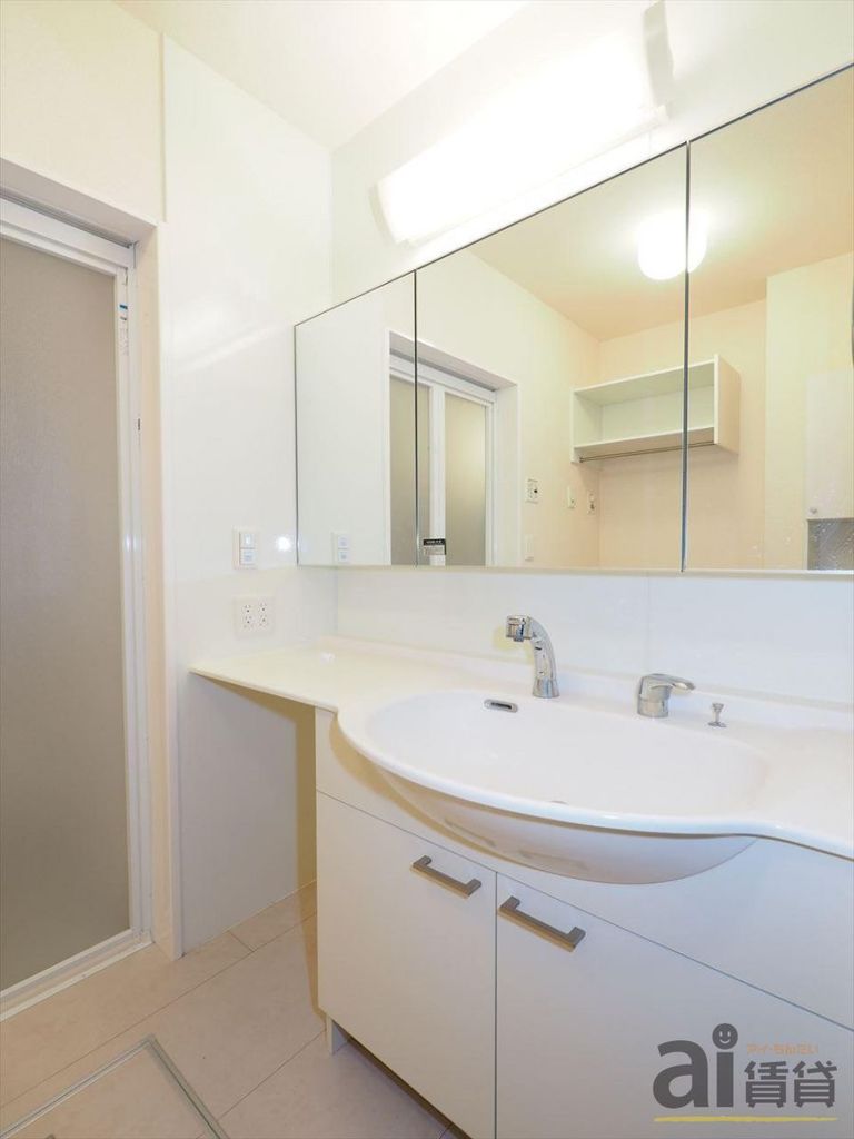 洗面設備　※同仕様写真です