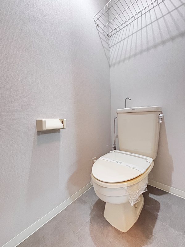 その他設備　洋室にエアコン１基設置済みです