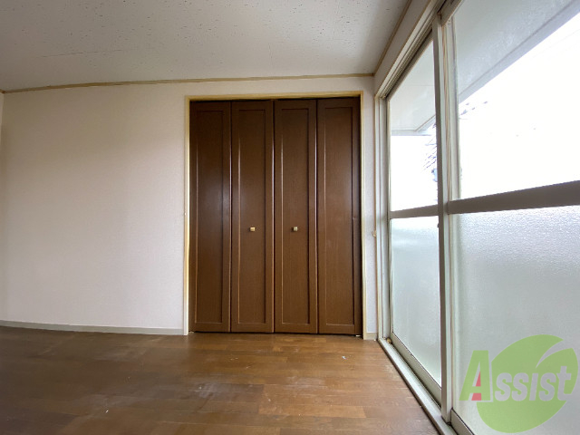 収納　収納が付いているので、荷物が多い方も嬉しいですね。