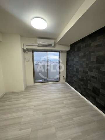 居室・リビング　ONLYONE布施　リビング