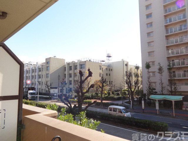 バルコニー　通風良好☆気持ちの良い青空です！