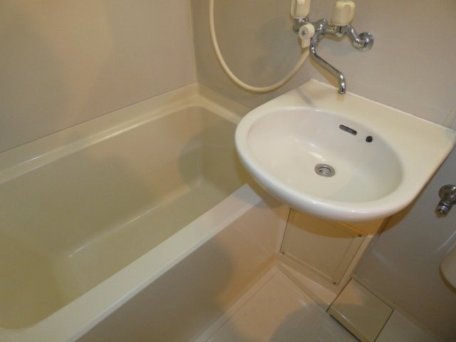 バス・シャワールーム　別号室・参考写真