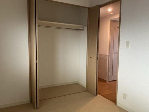 収納　クロゼット