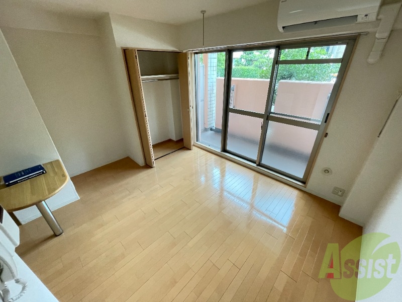 その他部屋・スペース　広々でベッドも置けますね！