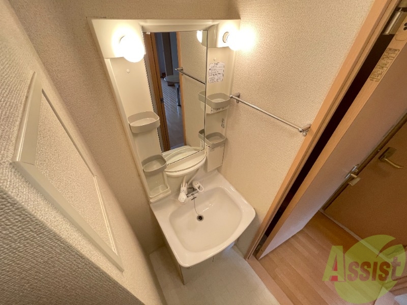 洗面設備　シャンプードレッサーで大変便利！