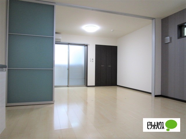 居室・リビング　１０５　イメージ