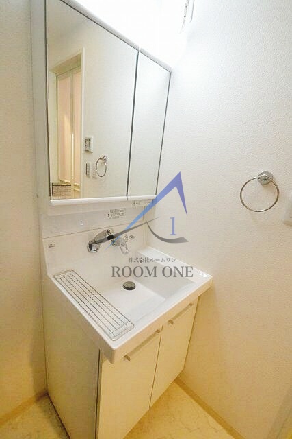 洗面設備　洗面台です。