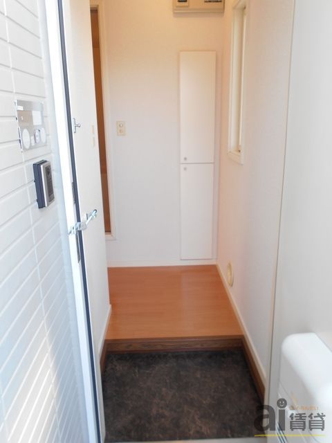 玄関　※別号室写真です
