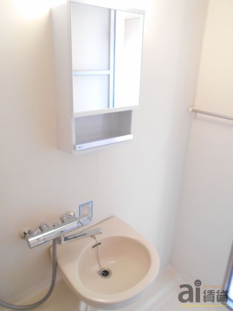 洗面設備　※別号室写真です