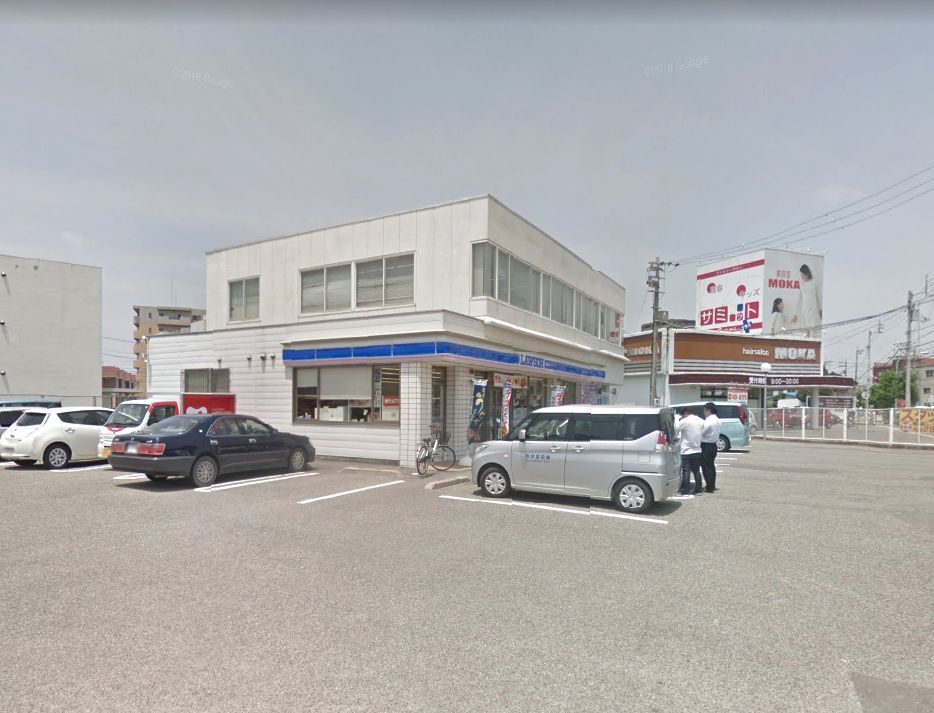 コンビニ　ローソン徳島中吉野町店（コンビニ）まで497m