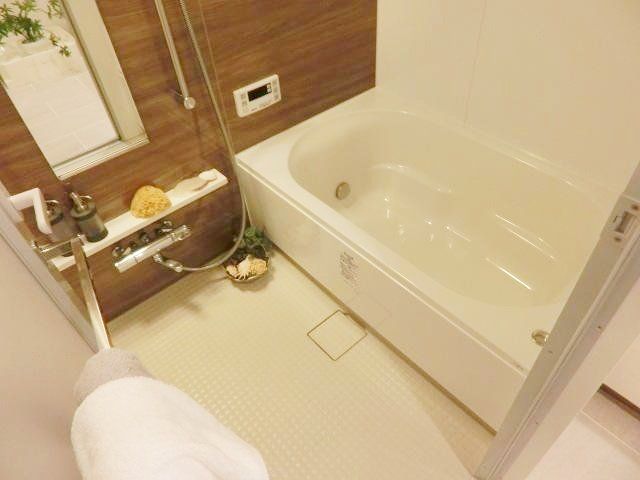 バス・シャワールーム　※モデルルーム参照※