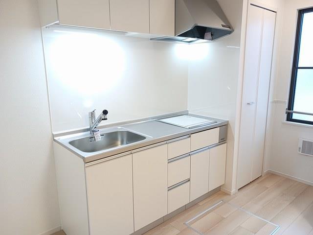 キッチン　システムキッチン