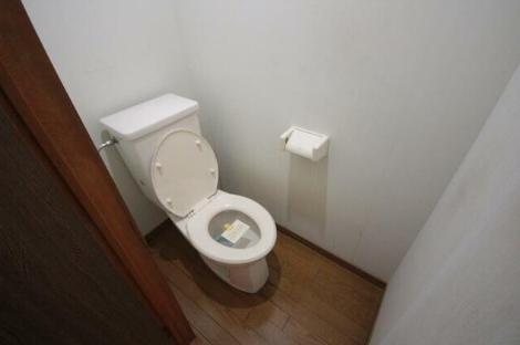 トイレ　モデルルーム