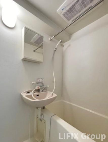 バス・シャワールーム　風呂