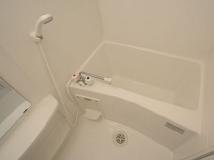 バス・シャワールーム　同タイプ別部屋のお写真です