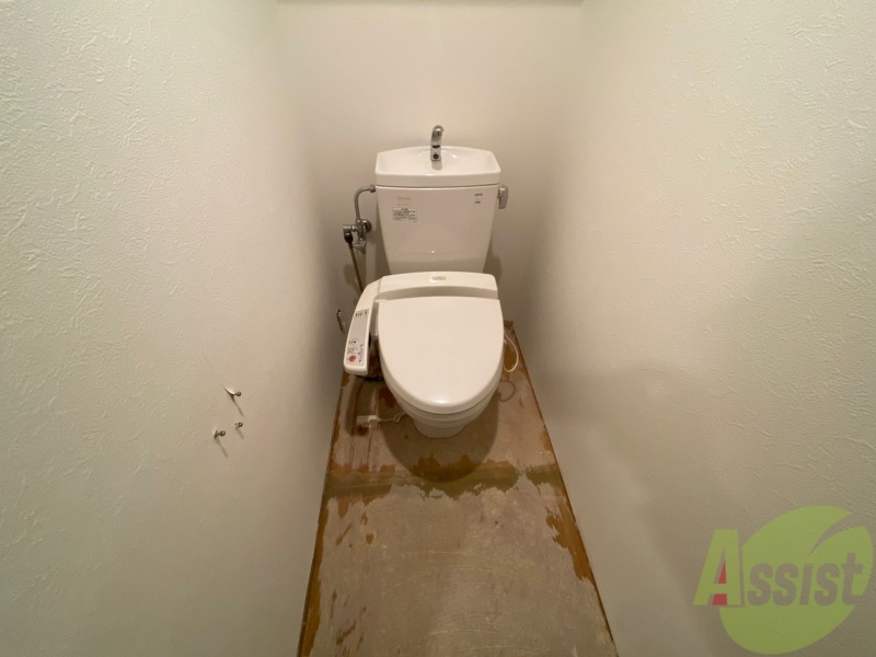 トイレ　トイレです。ウォシュレット付を探している方、おすすめです。