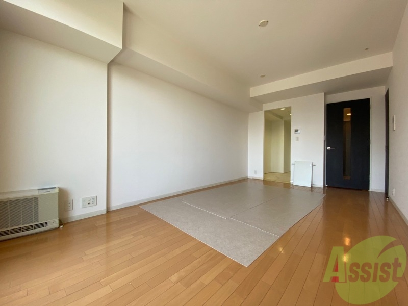 居室・リビング　広くてキレイなお部屋が広がっていて、充実した生活が送れそう。