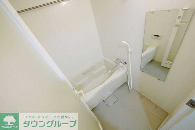 バス・シャワールーム　洗面