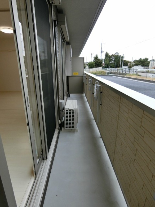 バルコニー　図面と現状に相違がある場合には現状を優先